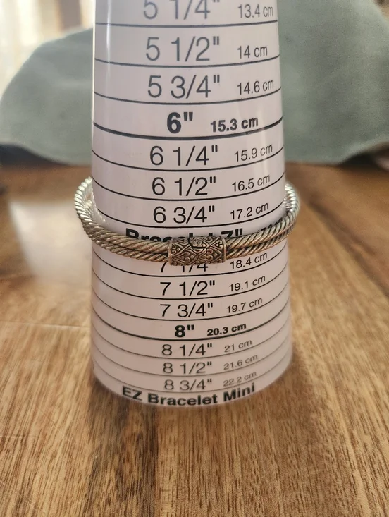 Sarda Sterling Clamper Bracelet - Picture 7 of 8